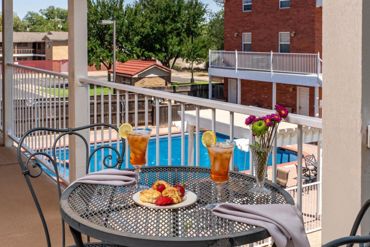 Woodrow House Bed & Breakfast Lubbock Exteriör bild