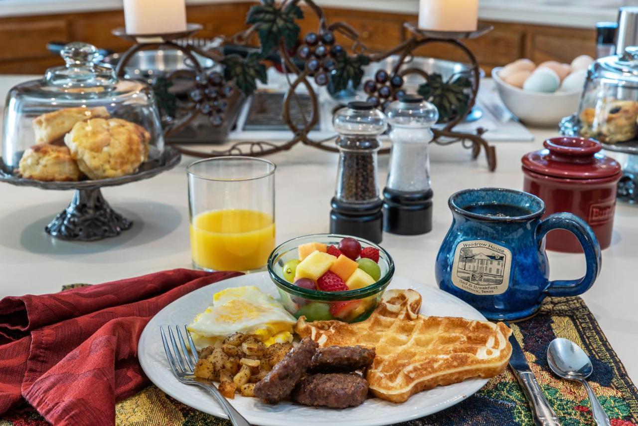 Woodrow House Bed & Breakfast Lubbock Exteriör bild