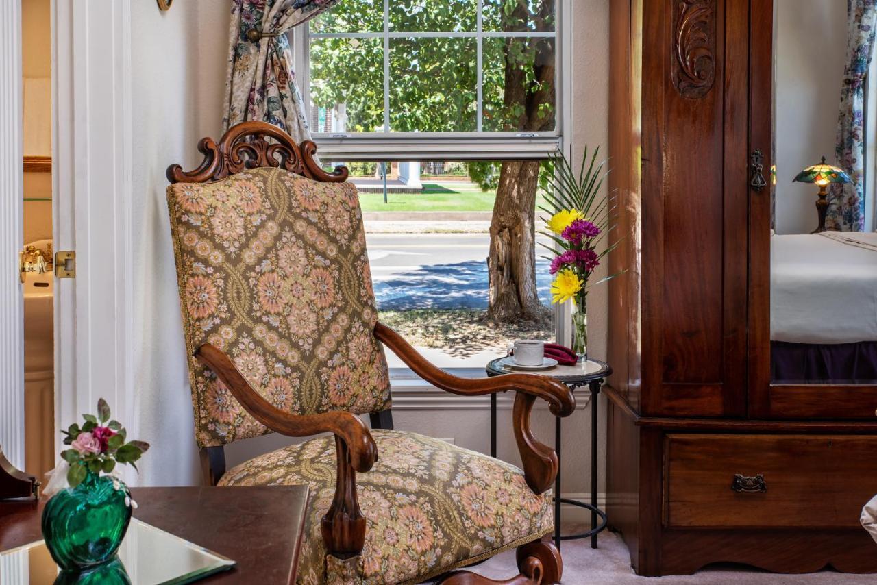 Woodrow House Bed & Breakfast Lubbock Exteriör bild