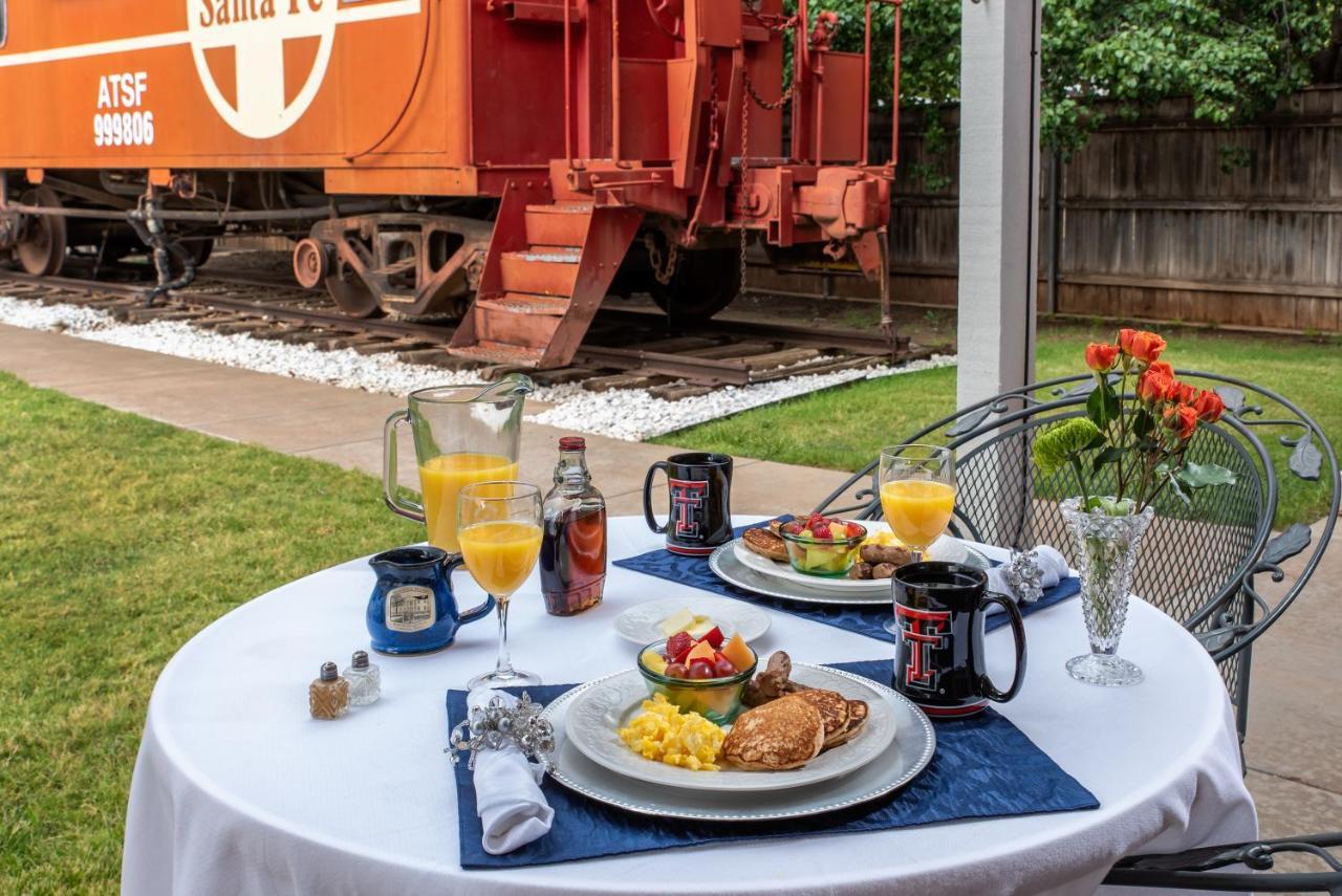 Woodrow House Bed & Breakfast Lubbock Exteriör bild