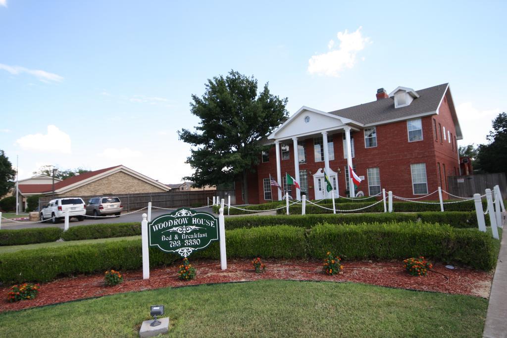 Woodrow House Bed & Breakfast Lubbock Exteriör bild